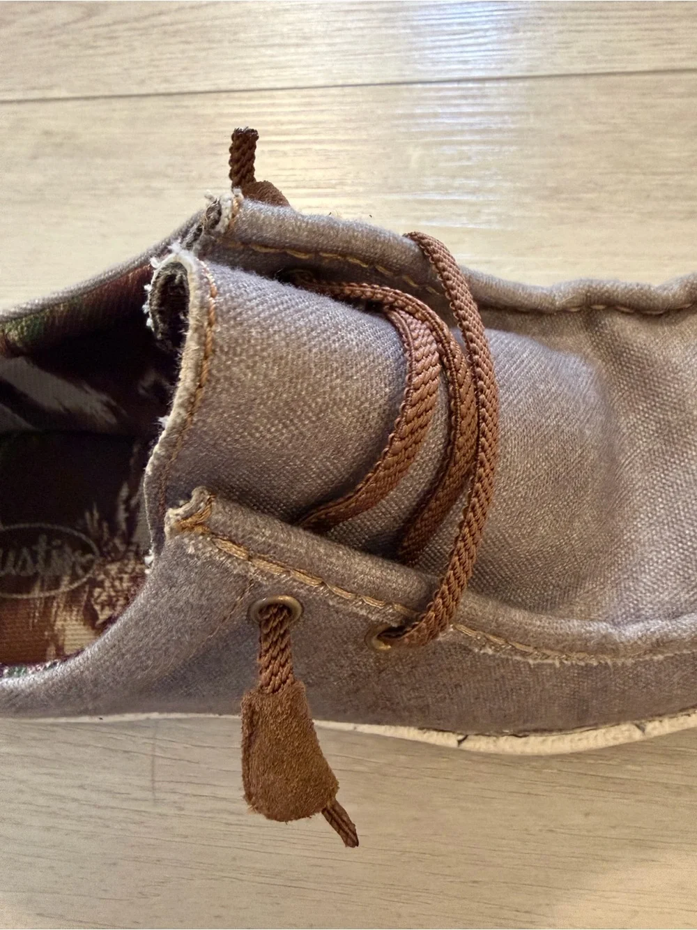 Justin Boots Hazer Shoes jM334 Men’s Grey Slip On Leather Canvas Loafer Sz 10.5